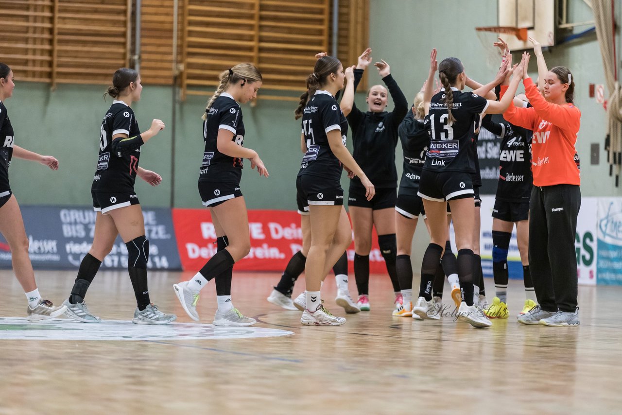 Bild 23 - wBJ SV Henstedt Ulzburg - TuRa Meldorf : Ergebnis: 22:38